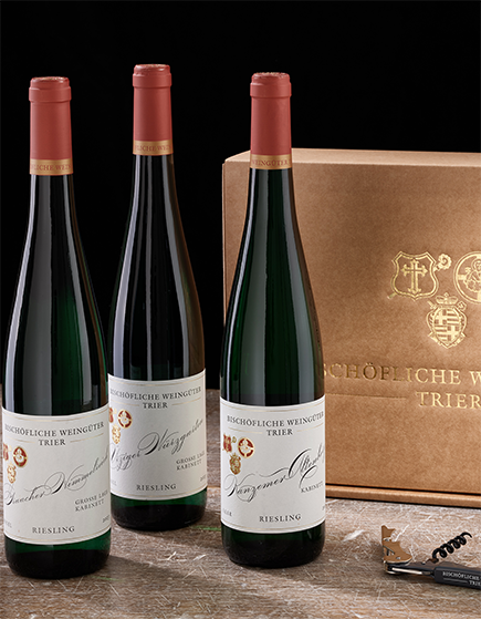 RIESLING fruchtig 3er Geschenkkarton natur inkl. Kellnermesser 2024